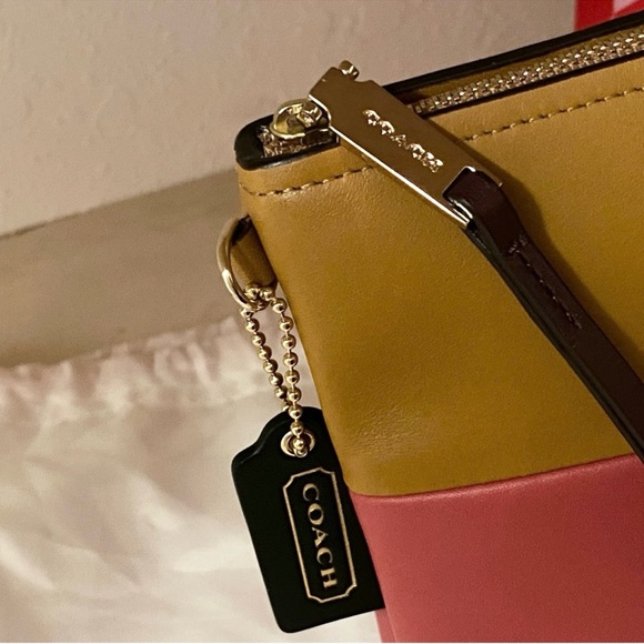 🔥Rare🔥 New Coach Color-block Large Clutch - Not from Outlet F52112 - Picture 2 of 8